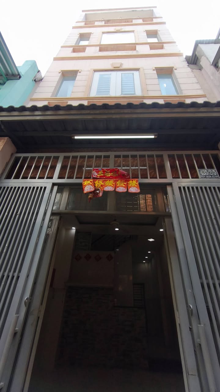 Nhà 4 Tầng Phạm Văn Chí Q6 - 36m² Sổ Hồng Riêng - Giá 5.98 Tỷ