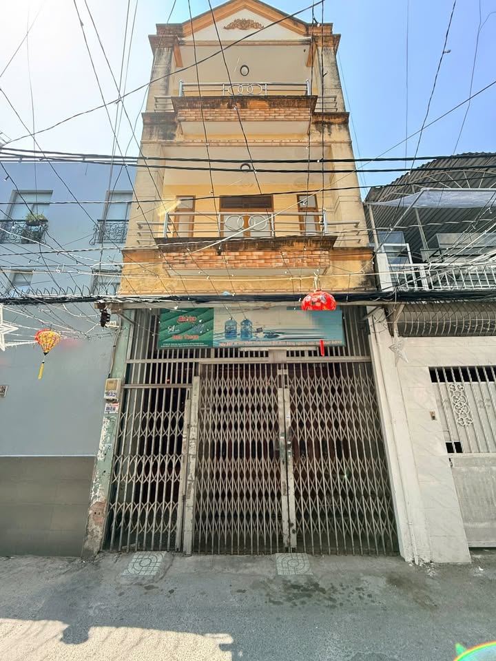 Bán nhà Lê Văn Sỹ Quận 3 88m² giá 11 tỷ - Ô tô vào tận nhà!