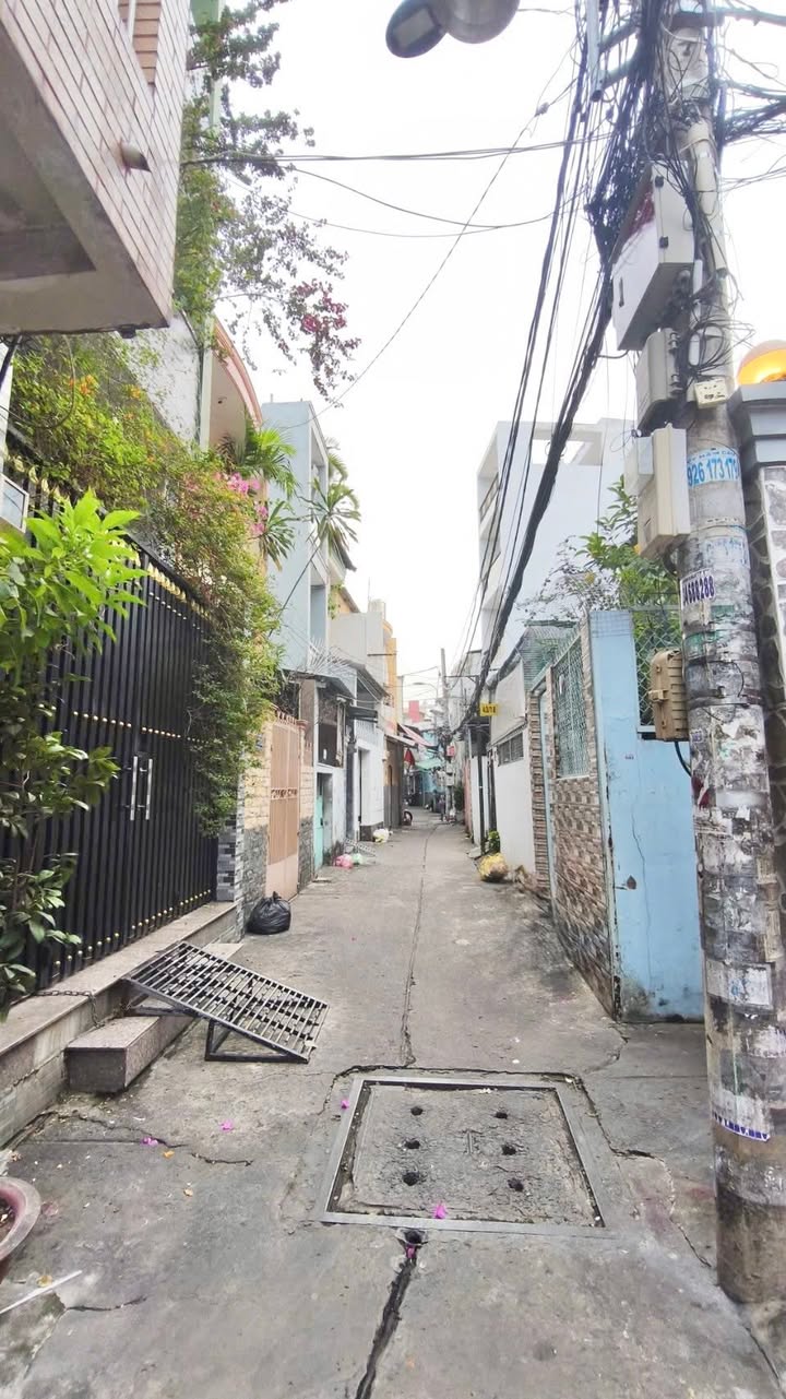 Bán nhà Quận 6 Minh Phụng 76m² 7 tỷ - Vị trí đẹp hiếm có!