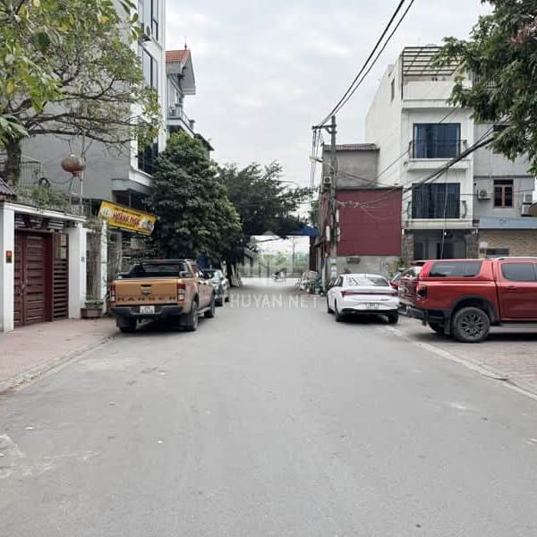 Đất đấu giá Voi Phục Trâu Quỳ 99m² - Lô góc 3 ô tô tránh cực hiếm!