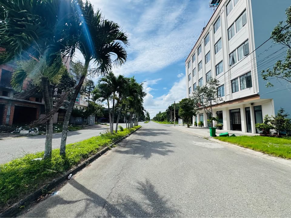 Bán Đất Nền KDC 586 Cần Thơ - 125m² Hướng Đông Bắc - Giá 4.2 Tỷ