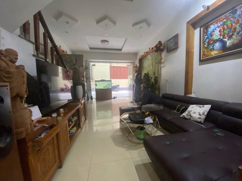 Nhà Lô Góc 4 Tầng Full Nội Thất Đường Quang Minh, Mê Linh - 48m² Giá Tốt