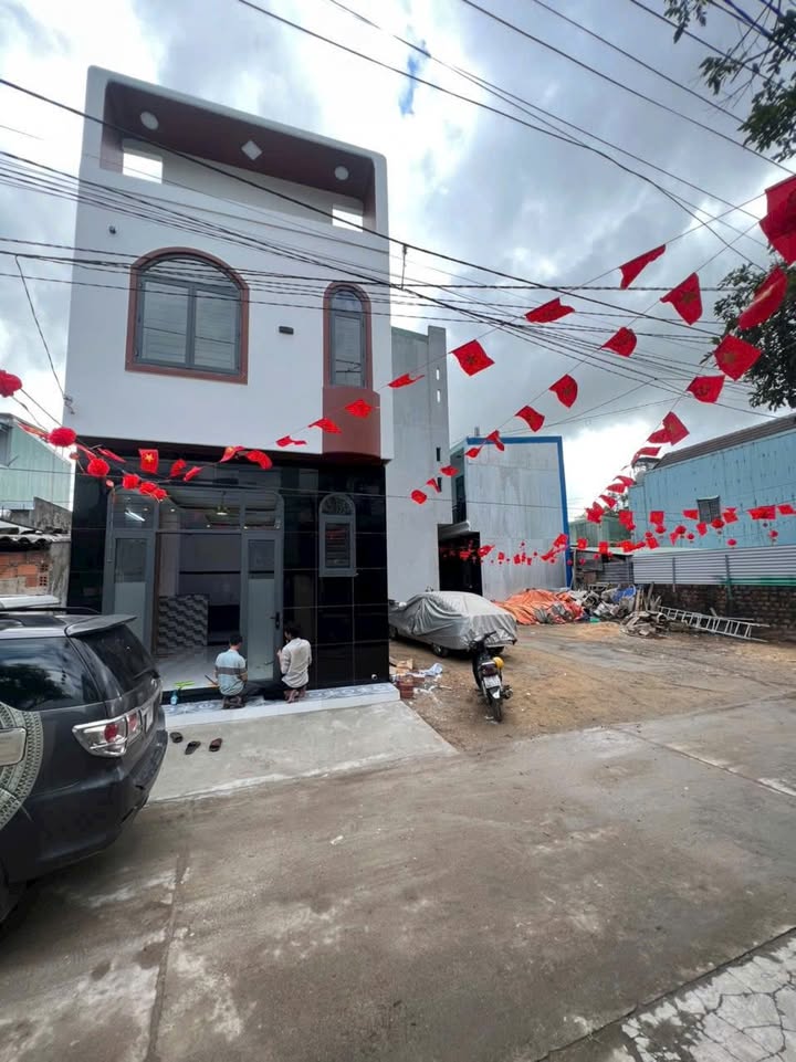 Nhà Bùi Thị Xuân Quy Nhơn 41m² - Ô tô vào tận nhà, Chính chủ bán!