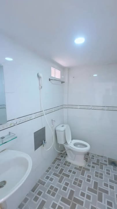 Nhà 20m² Ấp Đồng Tâm, Cần Đước - Giá 395 Triệu, Sẵn Sàng Ở Ngay