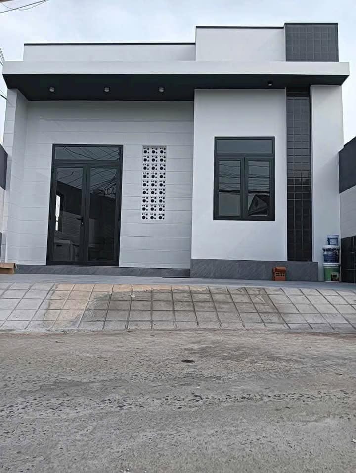 Nhà phố Tân An 135m² giá 2.28 tỷ - Ô tô vào tận nhà, ở ngay!