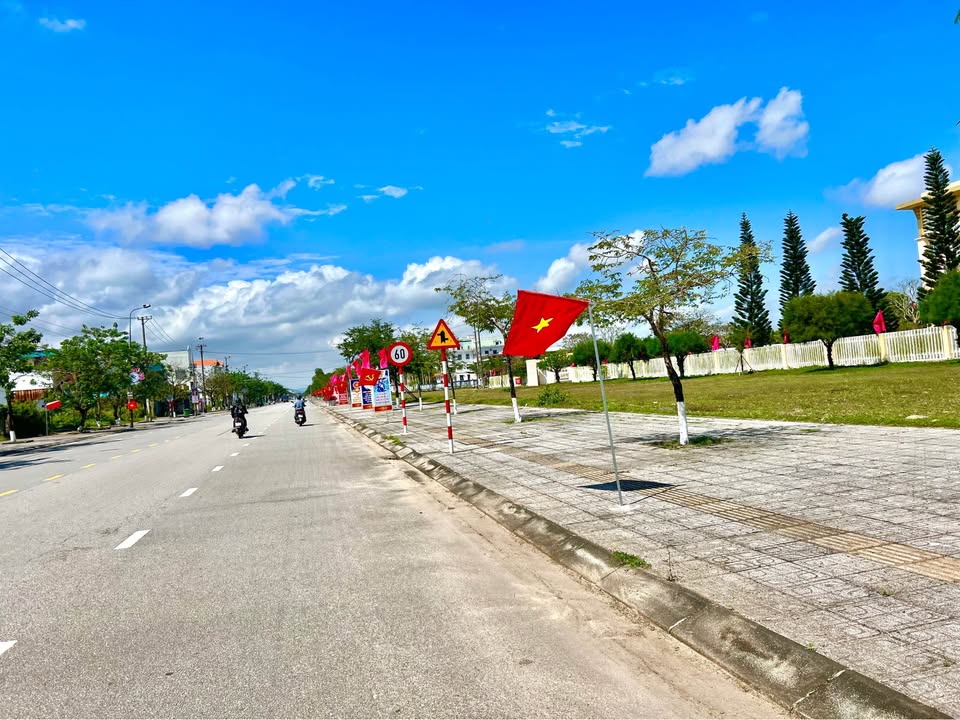 Đất nền góc 150m² Lê Thánh Tông, Đà Nẵng - Giá 3.29 tỷ