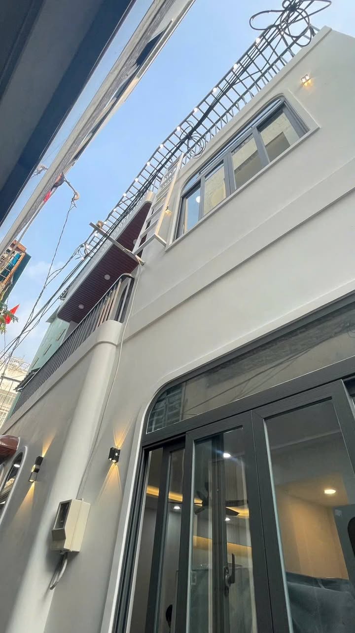 Nhà Nguyễn Lâm P7 Phú Nhuận 40m² 6.55 tỷ - Full nội thất cao cấp!