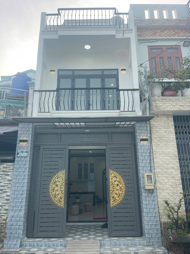 Nhà Phố Quận Bình Tân 52m² giá 5 tỷ - Mặt tiền kinh doanh đắc địa