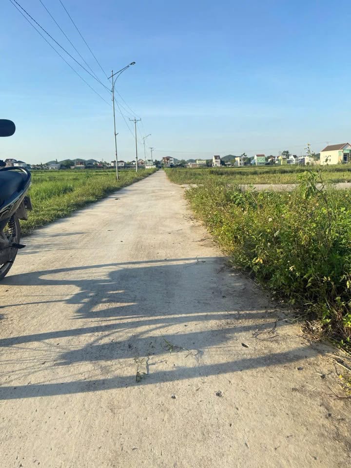 Đất nền Bình Minh Thanh Chương 200m² giá 1 tỷ - Sổ đỏ chính chủ