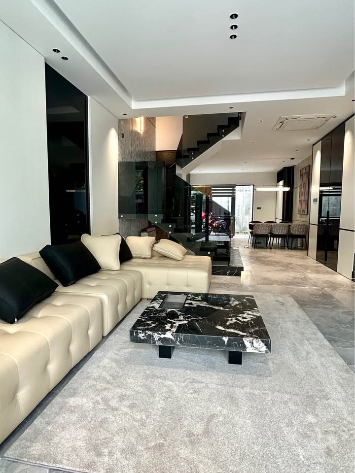 Nhà 3 Tầng KĐT Mỹ Gia Nha Trang 100m² - Sẵn Sàng Ở Ngay