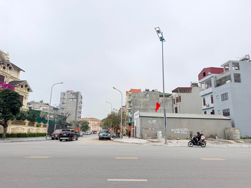 Đất nền Điện Biên Phủ Hạ Long 160m² - Lô góc cực phẩm, sổ đỏ chính chủ!