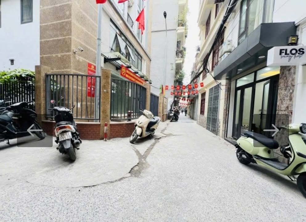 Nhà riêng Khâm Thiên 51m² 17.5 tỷ - Lô góc 8 tầng, dòng tiền 900 triệu/năm!