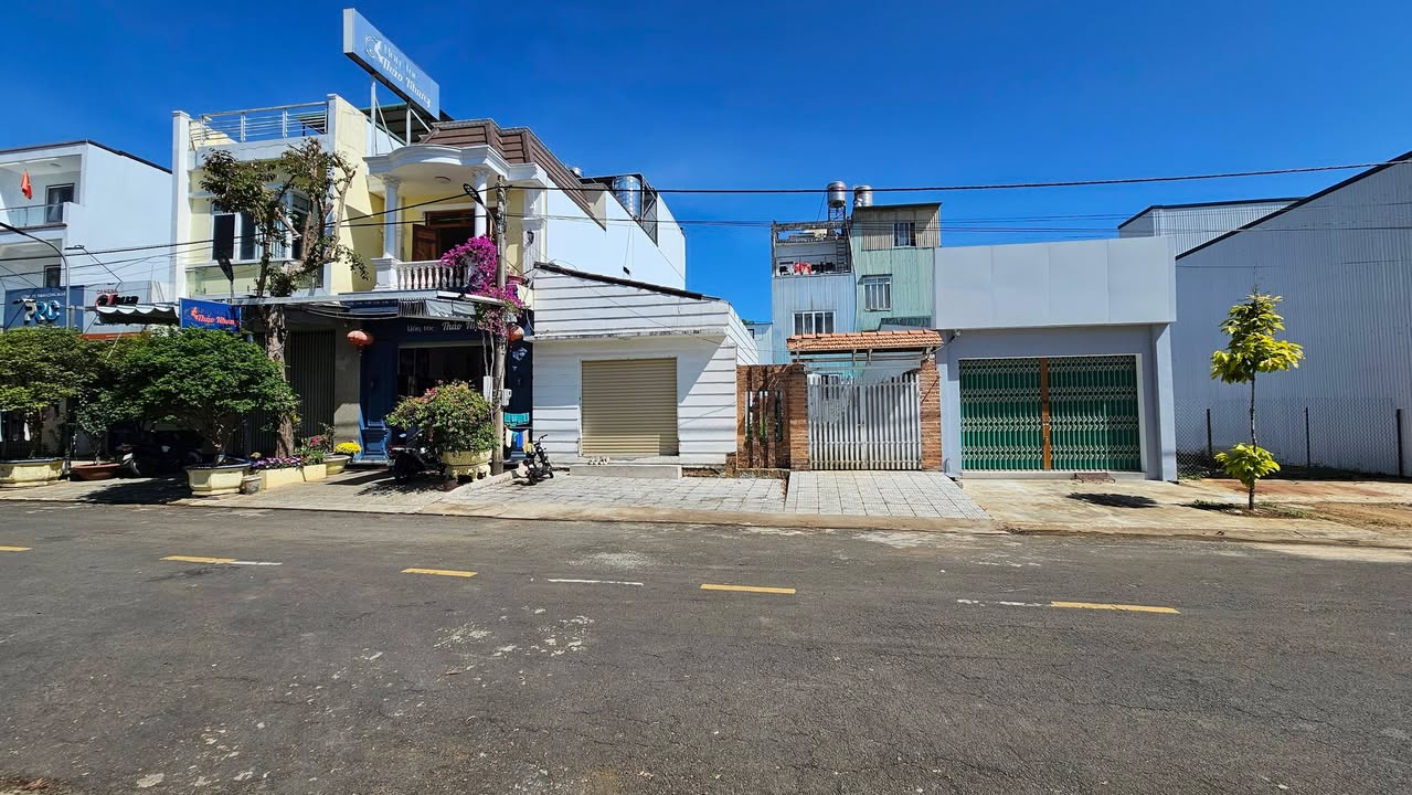 Nhà 100m² Phường 1, Bảo Lộc - Ngay Kho Bạc, Kinh Doanh Sầm Uất