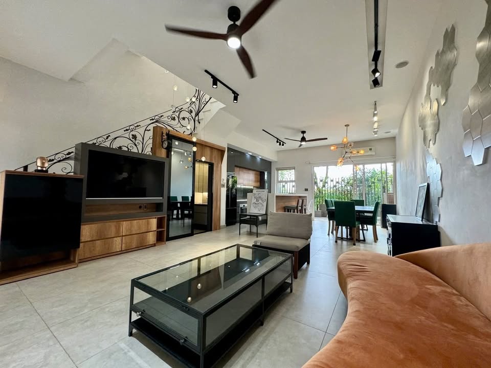 Townhouse 4PN 250m² Full Nội Thất tại Palm Residence, TP. Thủ Đức - Sẵn Sàng Dọn Vào Ở Ngay!