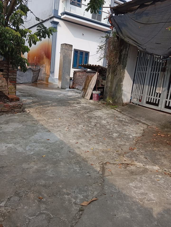 Đất nền Đông Anh 130m² - Đường to ô tô, sổ đỏ chính chủ!