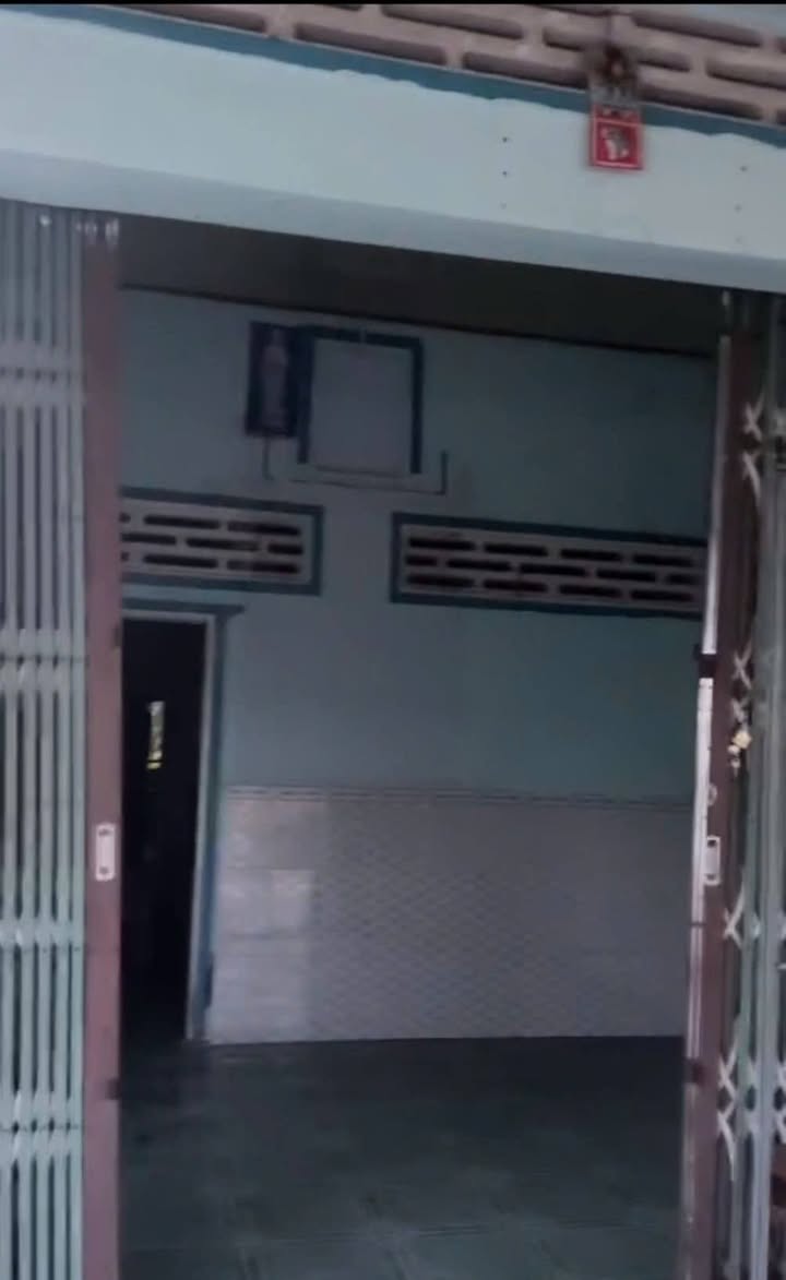 Nhà Nguyên Căn Mặt Tiền Tỉnh Lộ Chợ Mới, An Giang - 2PN Giá 2 Triệu/Tháng