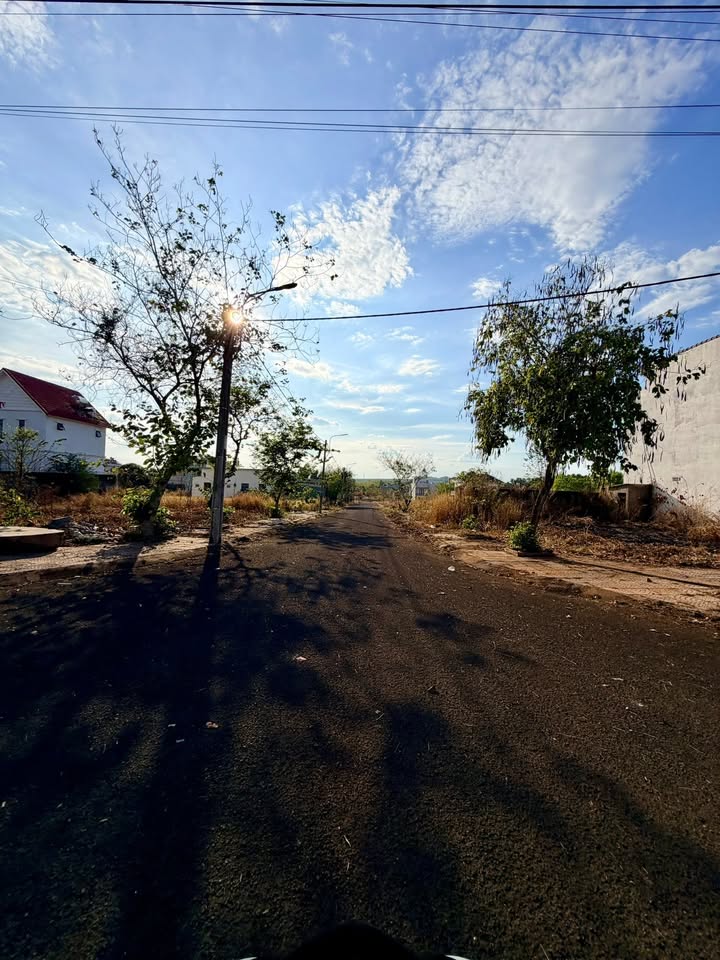 Đất nền Đồng Xoài 230m² giá 1.7 tỷ - Đất thổ cư 100%!