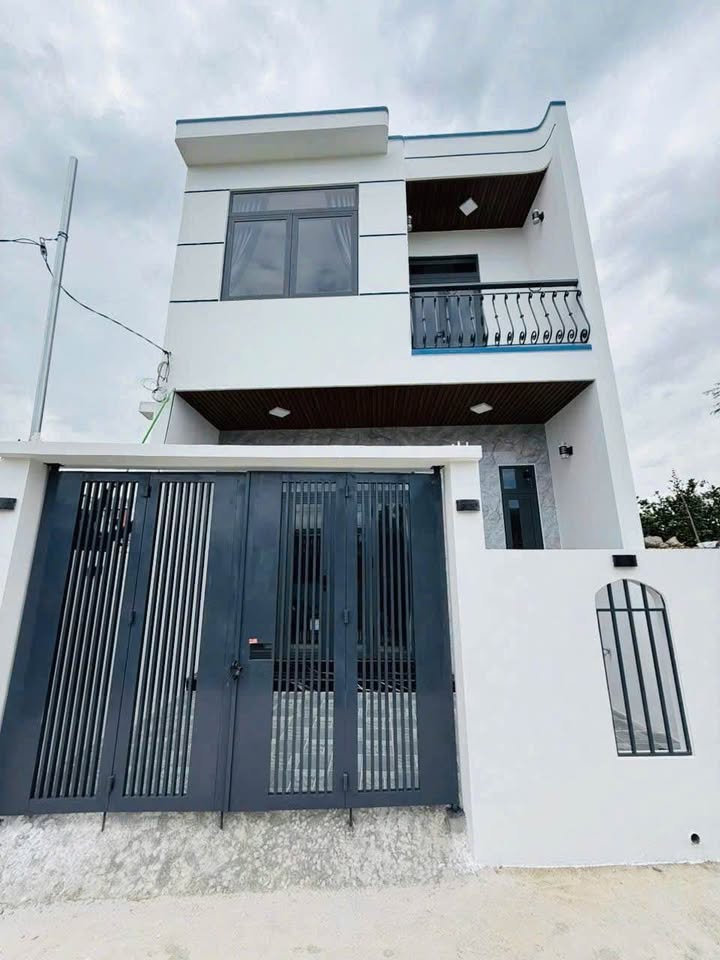 Nhà Diên Toàn, Diên Khánh 75.5m² - Ô tô vào tận nhà, sổ hồng trao tay!