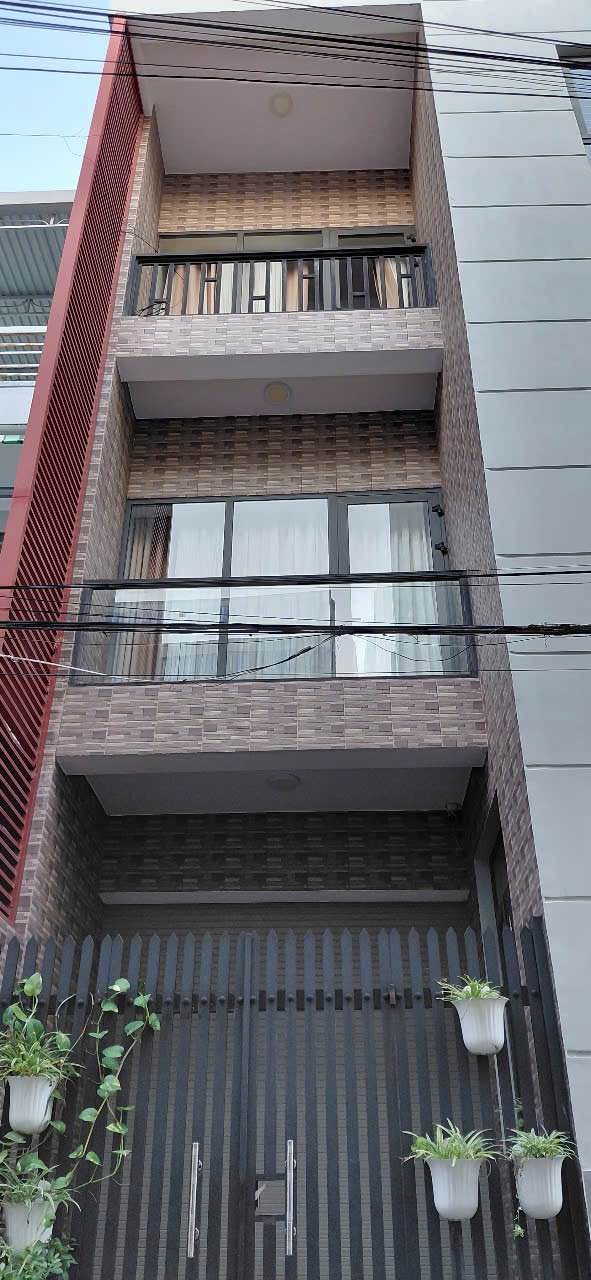 Nhà 3 Tầng Gần Biển Trần Phú, Nha Trang - 40m², 7 Tỷ