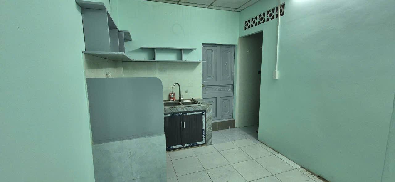 Cho Thuê Nhà Hẻm 4m Trần Bình Trọng, Tân Bình - 64m² Giá 8 Triệu/Tháng