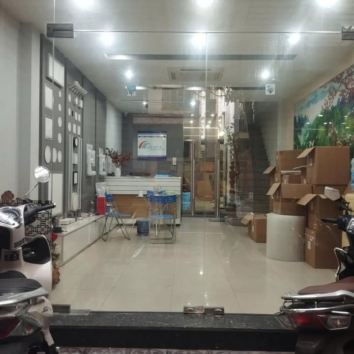 Nhà Phố Mai Dịch 6 Tầng, Phân Lô Ô Tô - 47m² Sổ Đỏ Vuông Đét