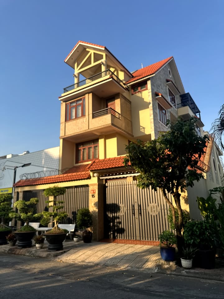 Nhà Phố 4 Tầng Cát Lái Thủ Đức - Kinh Doanh & An Cư 14.2 Tỷ