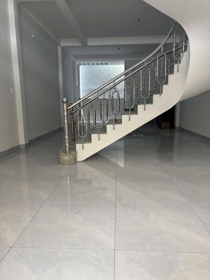 Cho thuê Nhà Nguyên Căn 3PN Hẻm Xe Hơi Cô Bắc Phú Nhuận - Sẵn Sàng Kinh Doanh