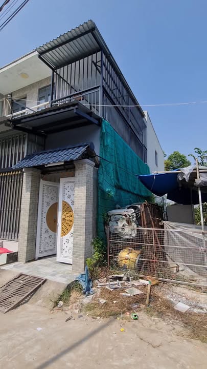 Nhà Riêng Thị trấn Cần Giuộc 76m² giá 1.79 tỷ - Ô tô vào tận nhà!