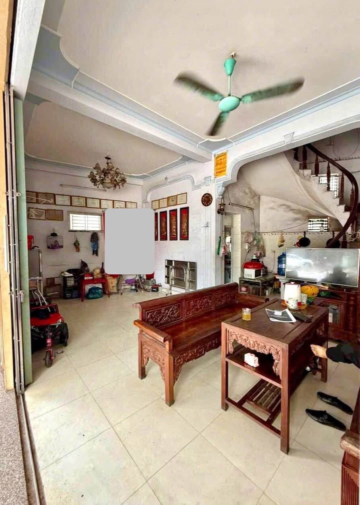 Nhà Mặt Tiền Nguyễn Trãi, Nam Định 43m² - Kinh Doanh Sầm Uất