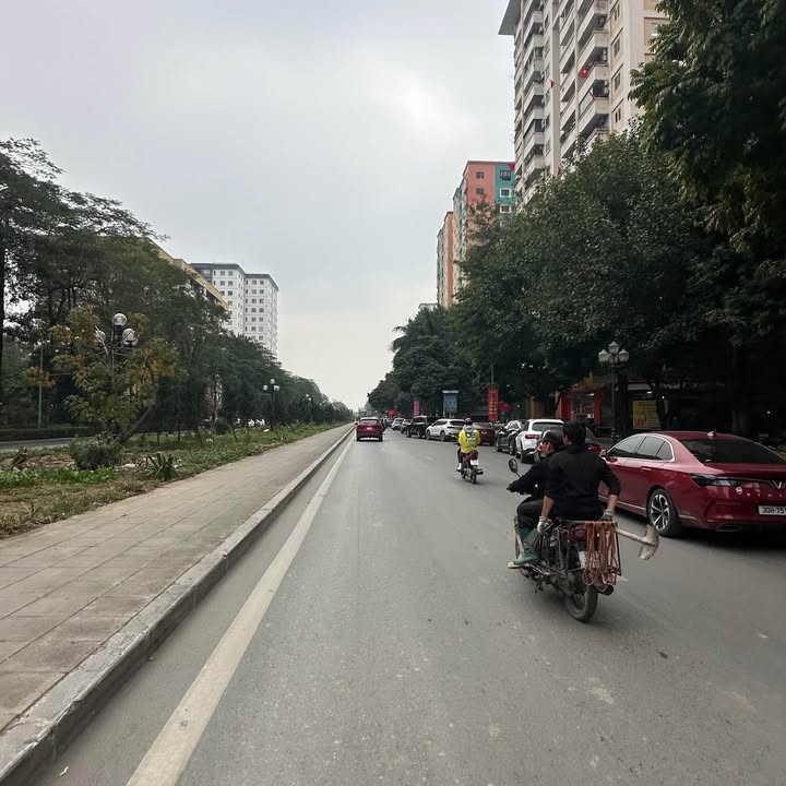 Nhà 4 Tầng Đình Quán 54m² - Vừa Ở Vừa Kinh Doanh - 8.1 Tỷ