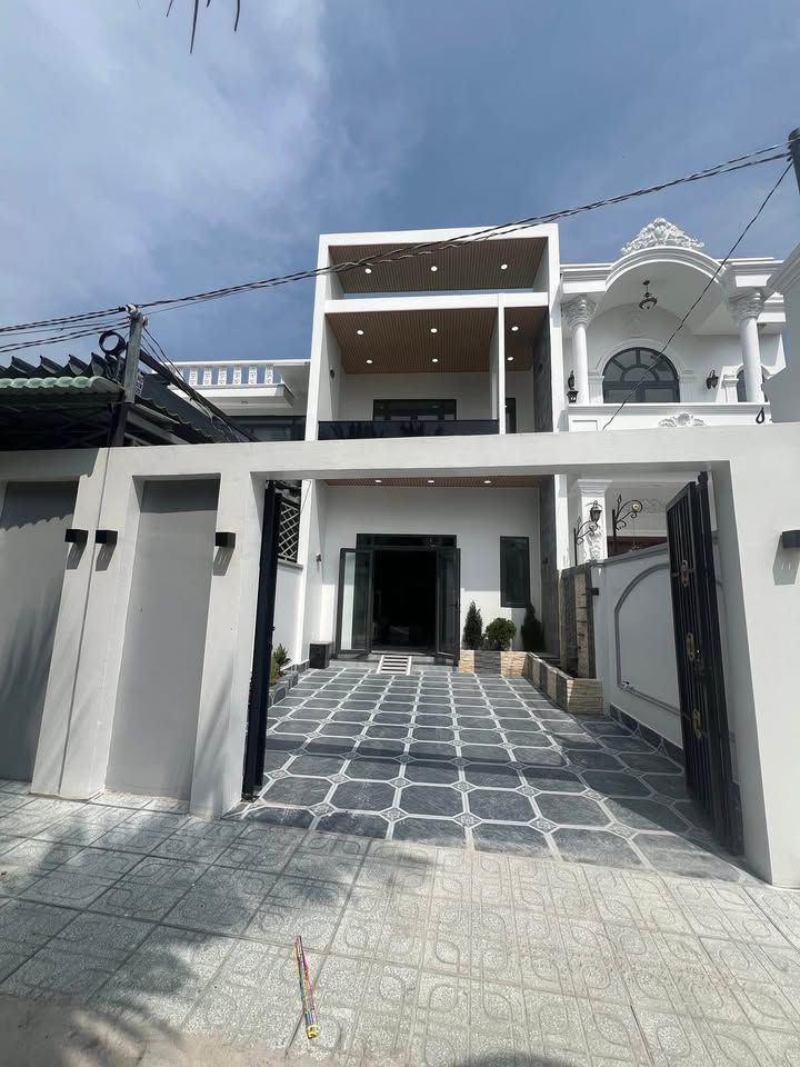 Nhà riêng Mỹ Tho 125m² giá 2 tỷ - Full nội thất cao cấp!