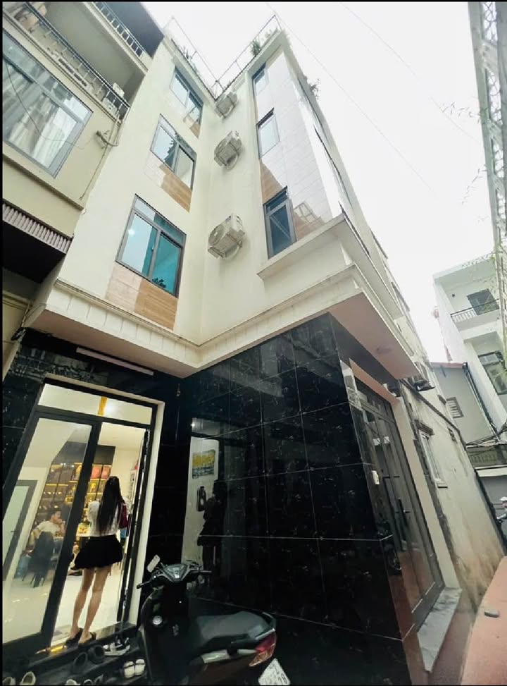 Nhà 5 Tầng Cầu Chương Dương 49m² - Sẵn Sàng Vào Ở Ngay