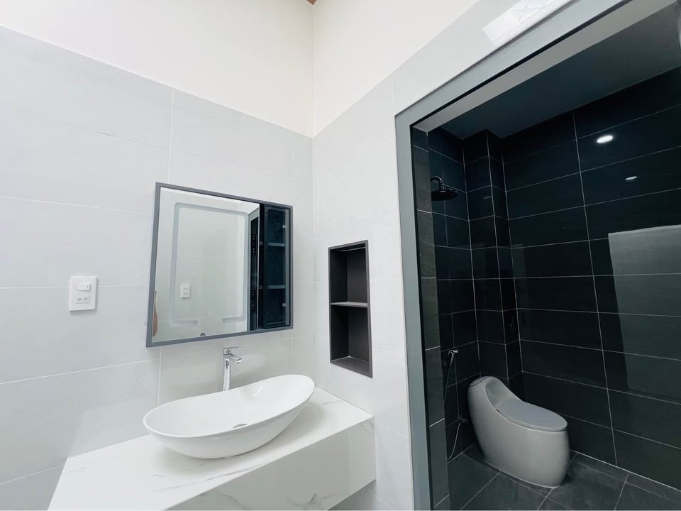 Nhà Mới Xây 100m² Gần Đặng Văn Lãnh, Phan Thiết - 1.59 Tỷ