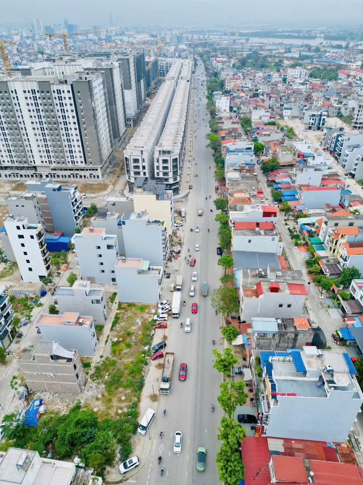 Đất nền mặt tiền Lê Thánh Tông, 70m², gần Vin Vũ Yên - ĐT 12.5 tỷ