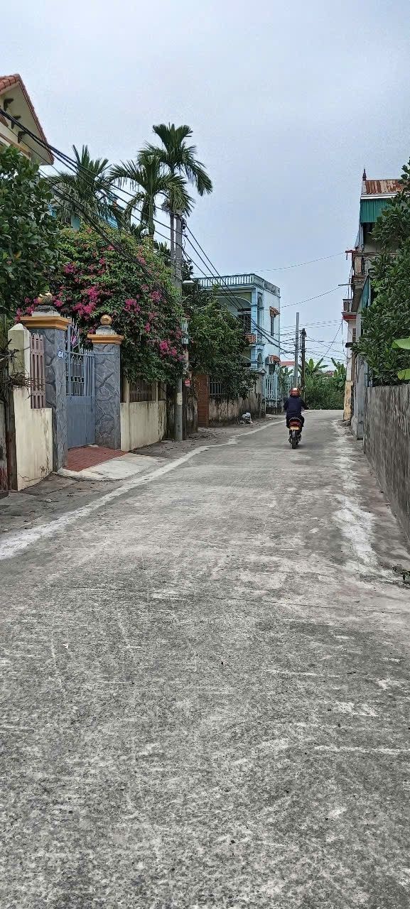 Đất Nền Phú Xuyên 71m² - Mặt Tiền 6.75m - Giá 2.9 Tỷ - Sổ Đỏ Sẵn