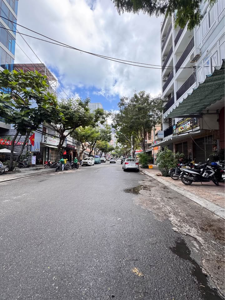 Nhà 2 Tầng Khu Phố Tây Nha Trang - 92m² - Sổ Hồng Vuông Vắn - Gần Biển