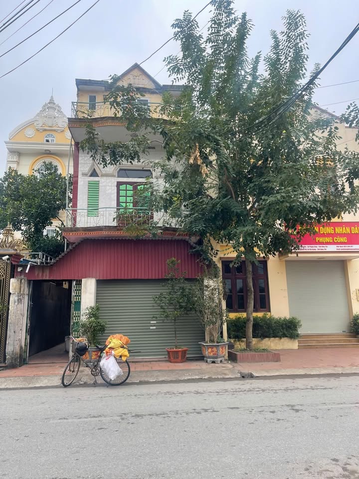 Bán nhà Phụng Công Văn Giang 251m² - Sẵn sàng ở ngay, giá cực tốt!