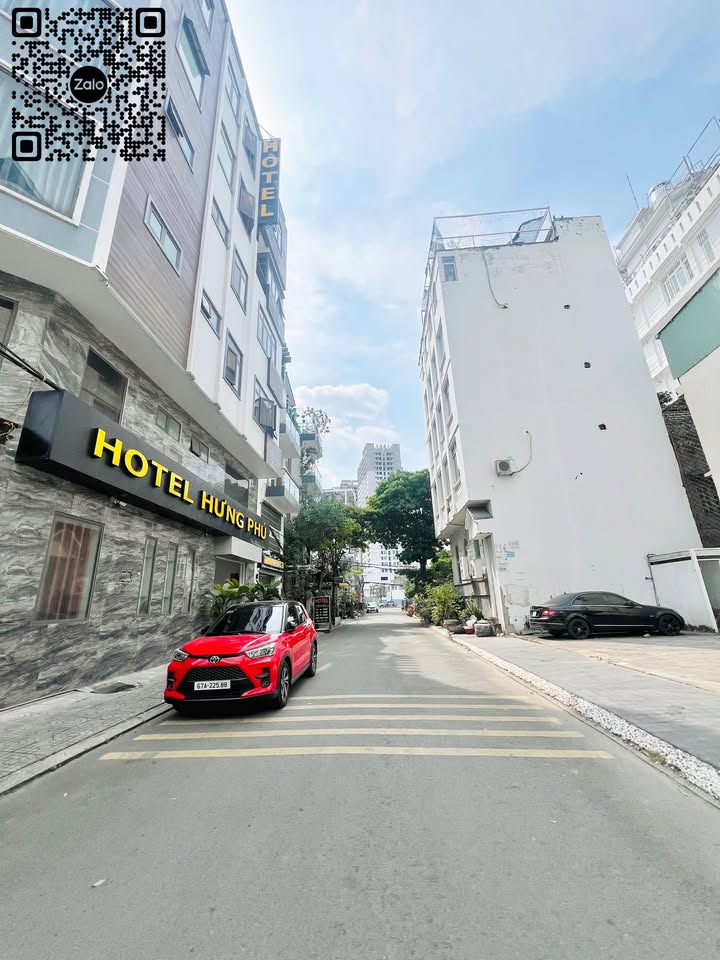 Nhà Mặt Tiền Kinh Doanh Tên Lửa, Bình Tân - 60m², 4PN, Chỉ 11 Tỷ