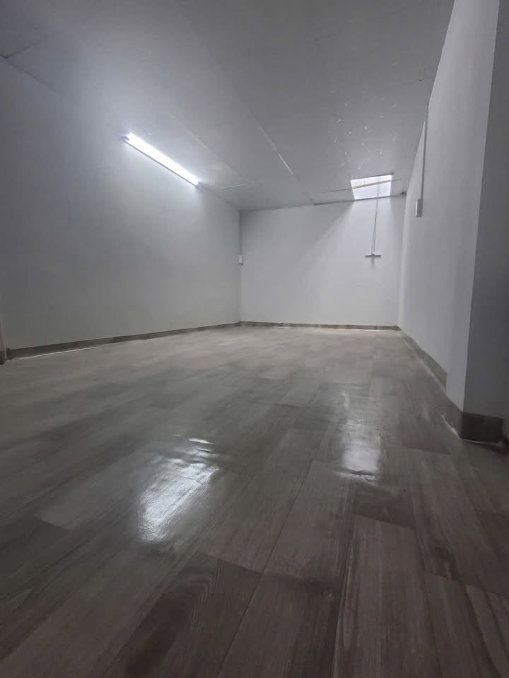 Nhà nguyên căn Tân Phú 24m² giá 6 triệu - Ô tô vào tận nhà!