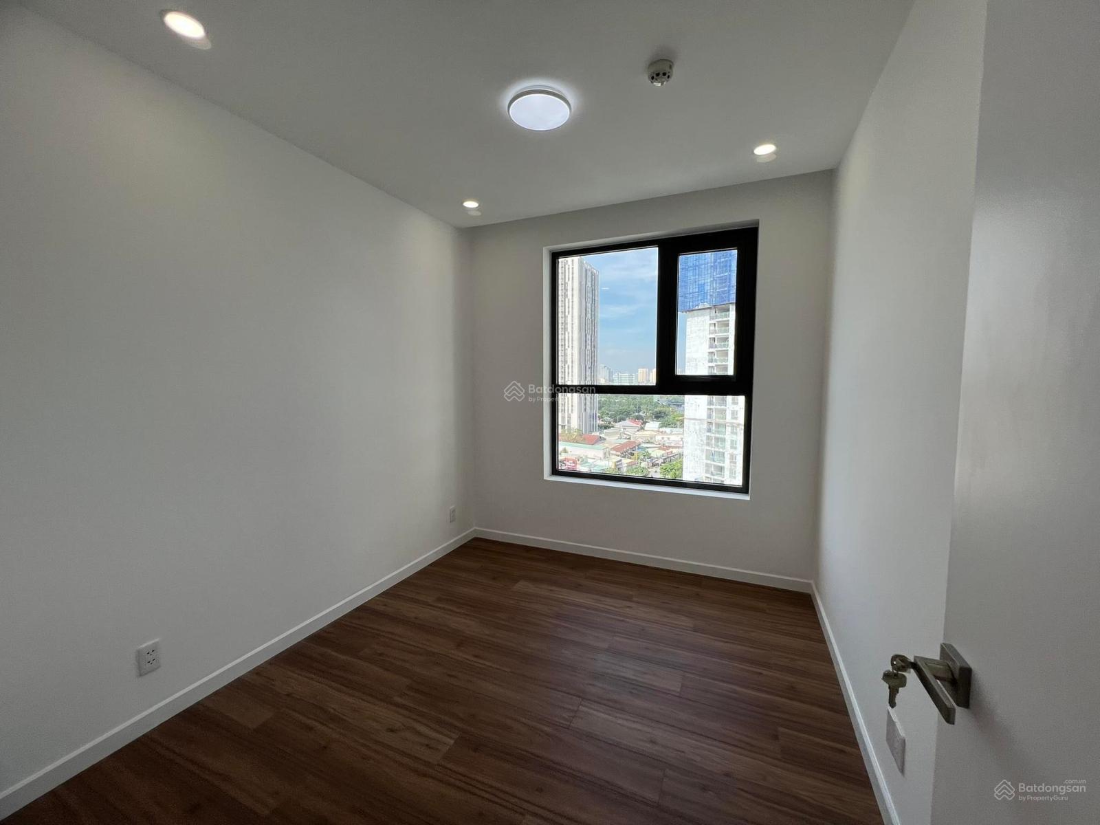 Cho thuê căn hộ D'Lusso Quận 2, 76m² 2PN, full nội thất cơ bản, giá 14 triệu