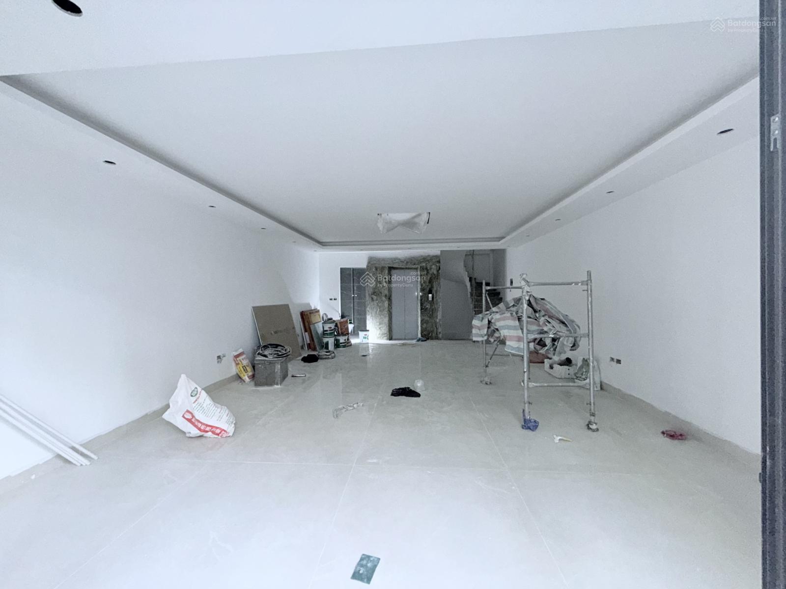 Nhà liền kề Nguyễn Chánh, Cầu Giấy 80m² - Mặt tiền kinh doanh đắc địa!