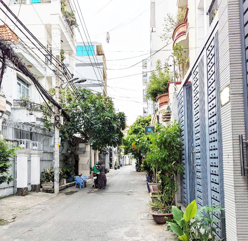 Nhà Lạc Long Quân Tân Bình 77m² 16.3 tỷ - Ô tô vào tận nhà!