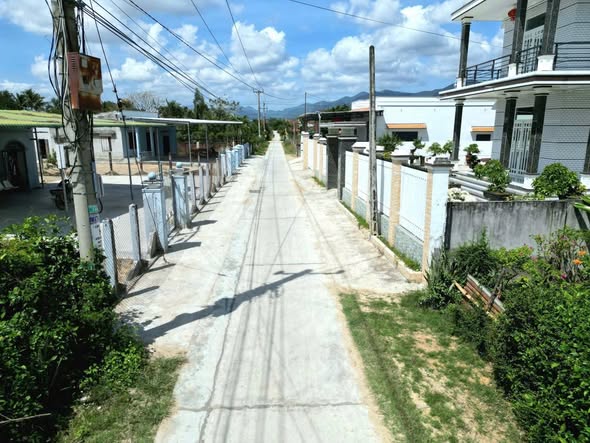 Đất nền Ninh Hòa 302m² giá 400 triệu - Sổ đỏ chính chủ!