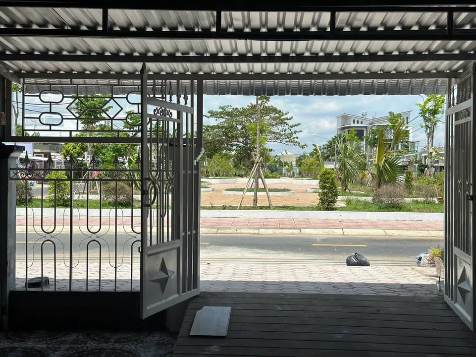 Thuê Nhà Nguyên Căn TP Cà Mau 157m² Giá 3.5 Triệu - Ô Tô Vào Tận Nhà!