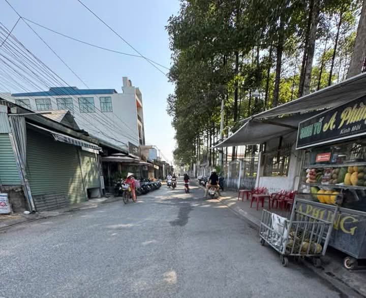 Bán Nhà Kho Vườn Dầu Thánh Tâm 238m² - Mặt Tiền Kinh Doanh Đắc Địa!