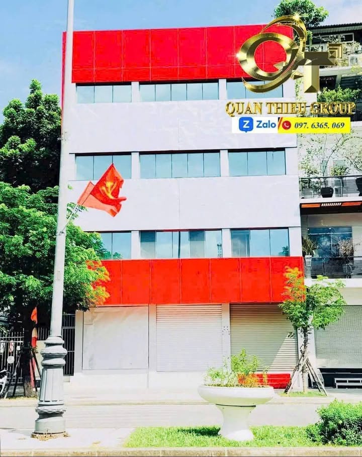 Cho thuê nhà 4 tầng mặt tiền Đống Đa, Huế - Kinh doanh sầm uất 120m²