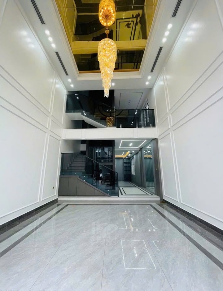 Nhà Mặt Đường Thiên Lôi, Lê Chân 11.86 tỷ - Vị trí vàng kinh doanh!