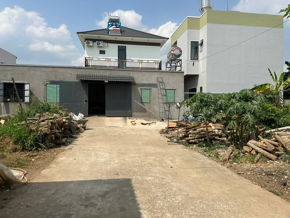 Đất nền Hòa Long, Bà Rịa 137m² - Sổ đỏ chính chủ, đầu tư sinh lời!