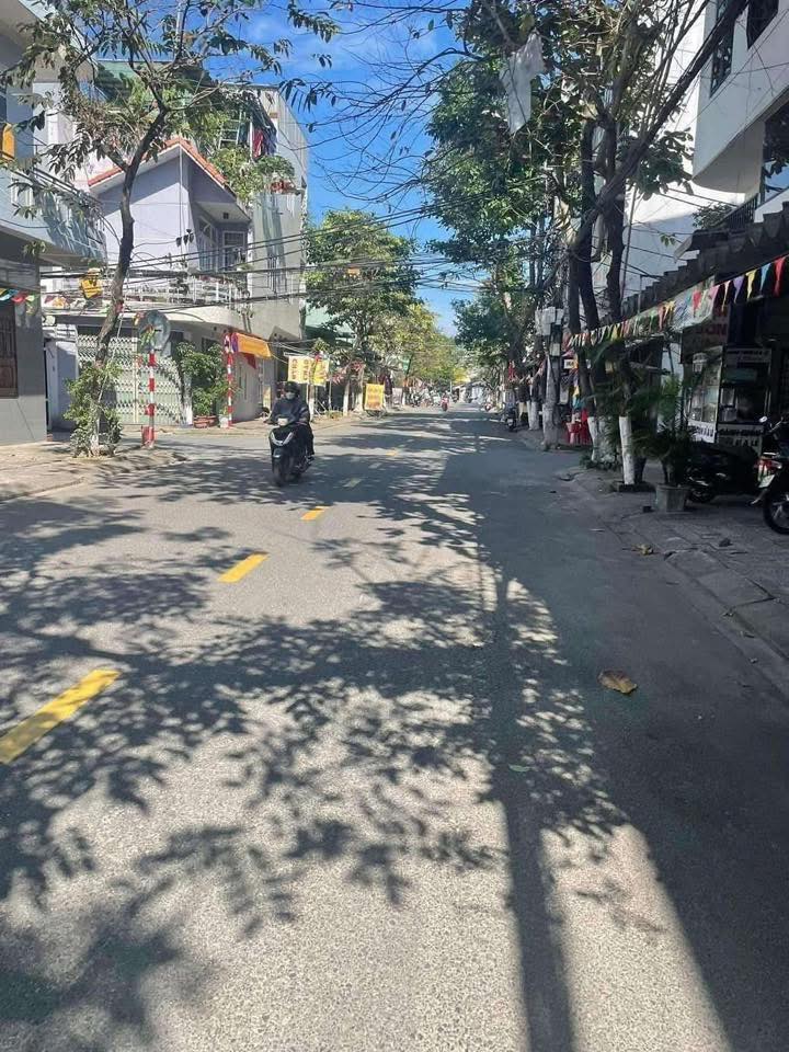 Nhà Mặt Tiền Nguyễn Phước Nguyên, Đà Nẵng - DT 75m², 3PN, Giá 7 Triệu/Tháng