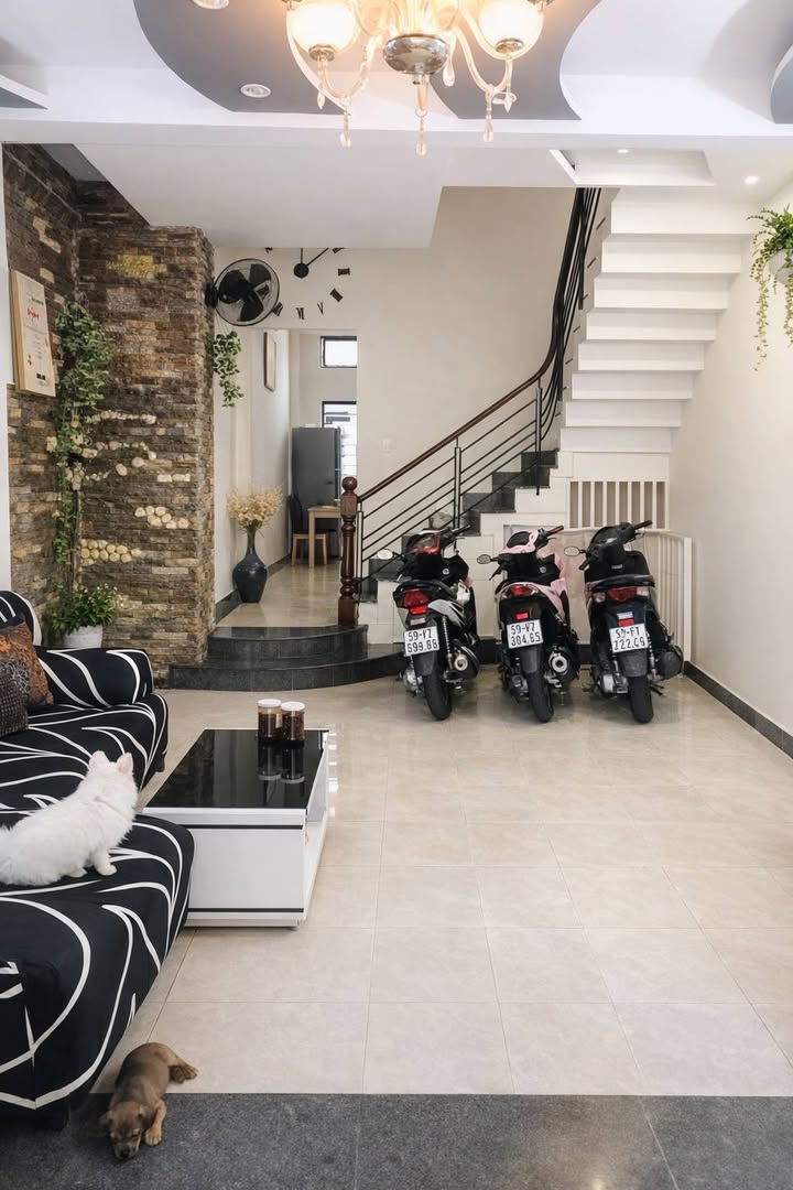 Nhà riêng Phú Nhuận 60m² 10 Tỷ - Sổ hồng sẵn, hẻm ô tô thông!